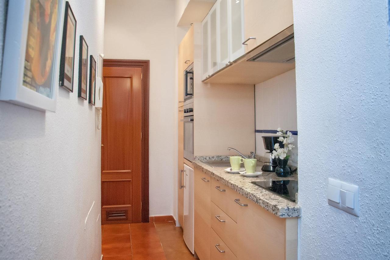 Lyrioshomes Apartamento Montano Center Malaga Bagian luar foto